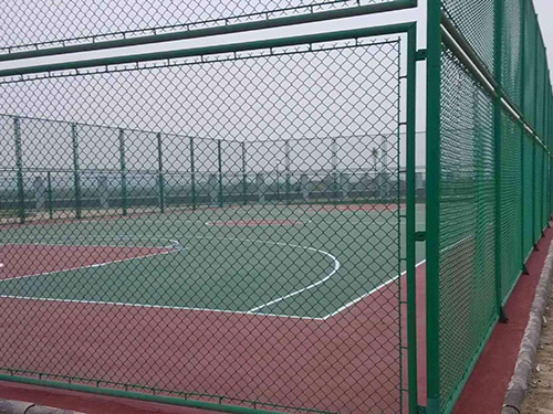 怎么防止篮球场围网生锈