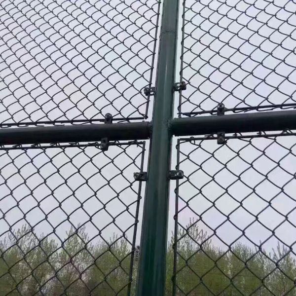 河南体育场球场围网的安装条件